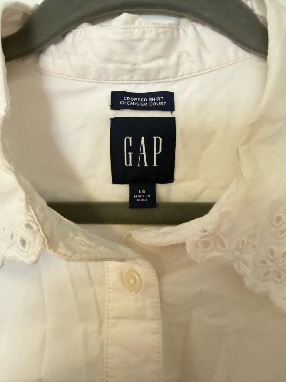 GAP Women’s White Eyelet Cropped Shirt - Picture 4 of 6
